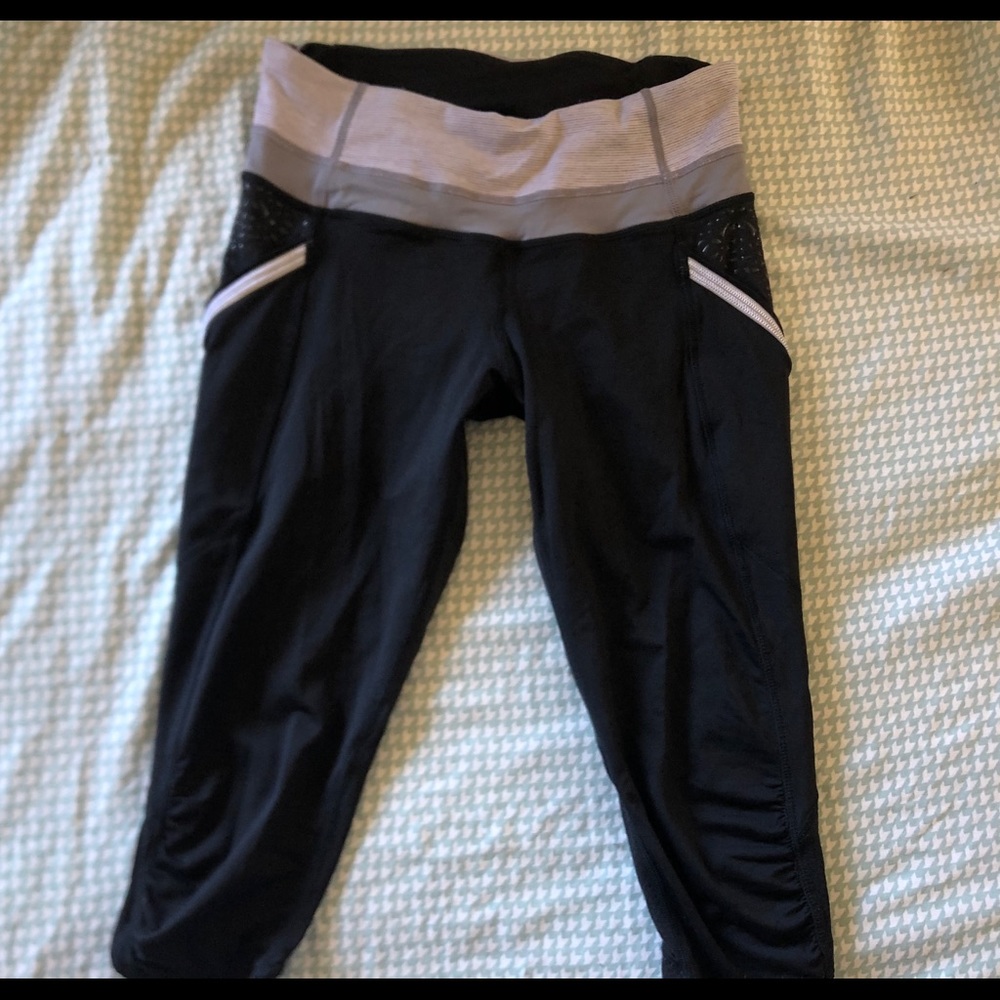 Capri leggings size 4 Lululemon